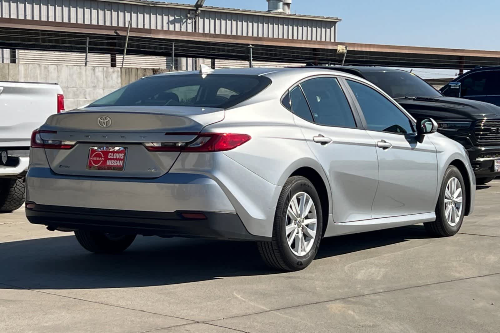 Thumbnail: 2025 Toyota Camry - 3