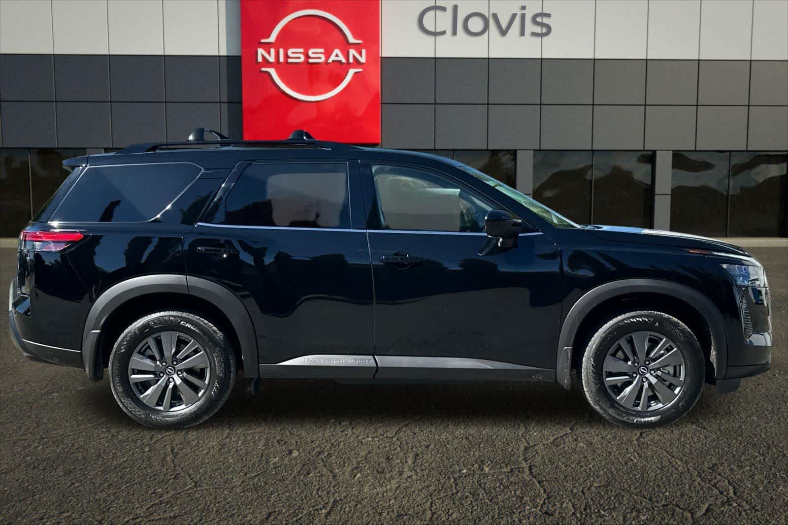 Thumbnail: 2026 Nissan Pathfinder - 9