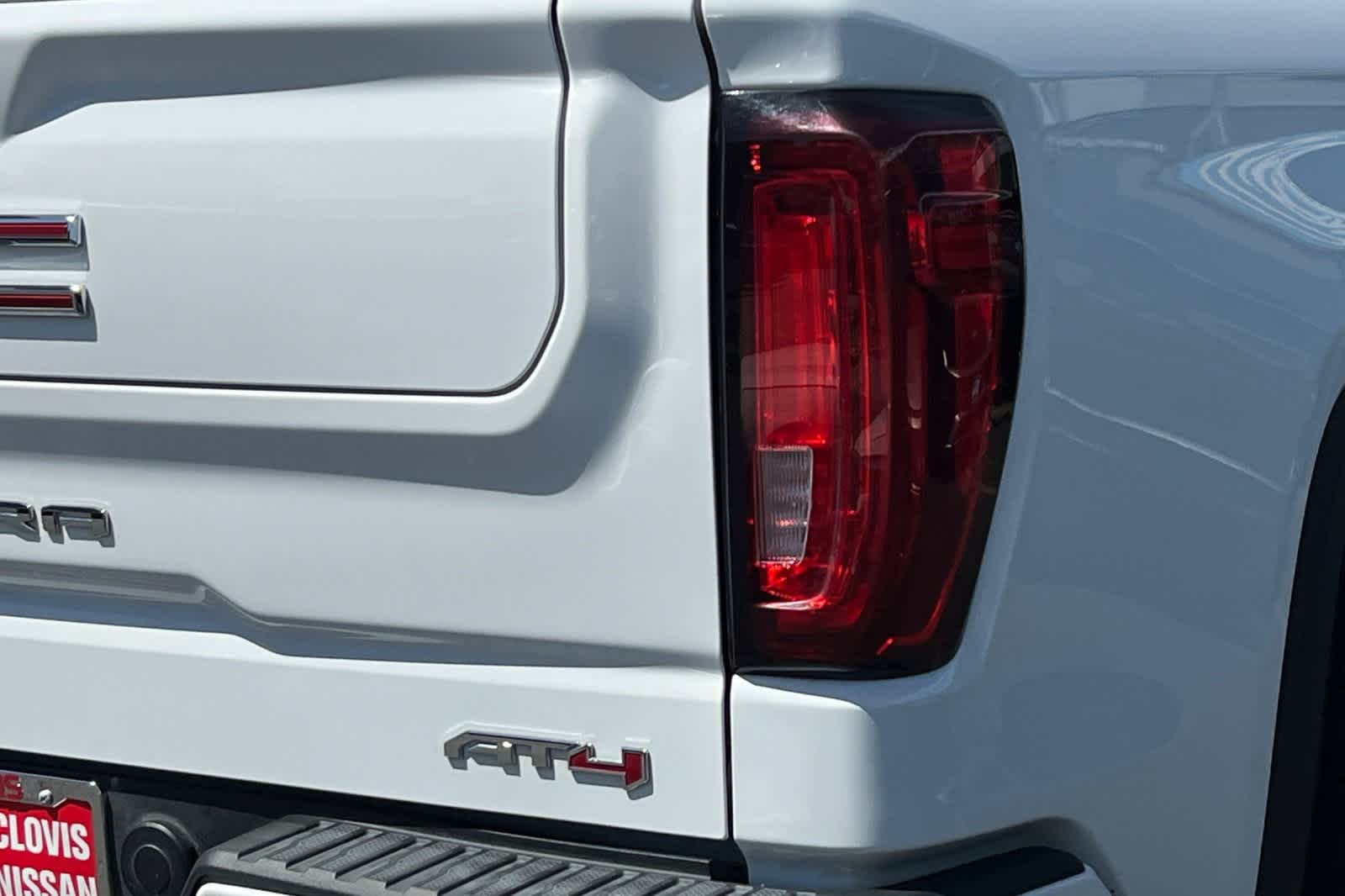 Thumbnail: 2023 GMC Sierra 1500 - 13