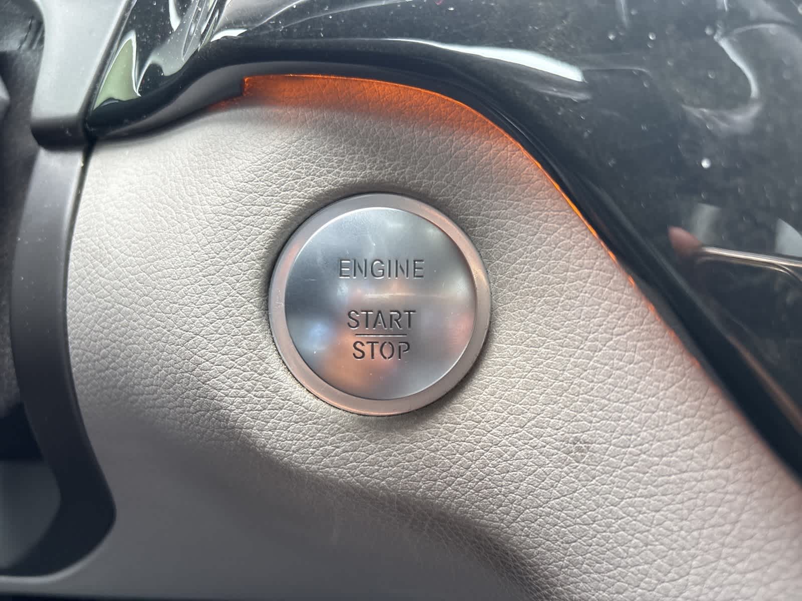 Thumbnail: 2016 Mercedes-Benz GL-Class - 21