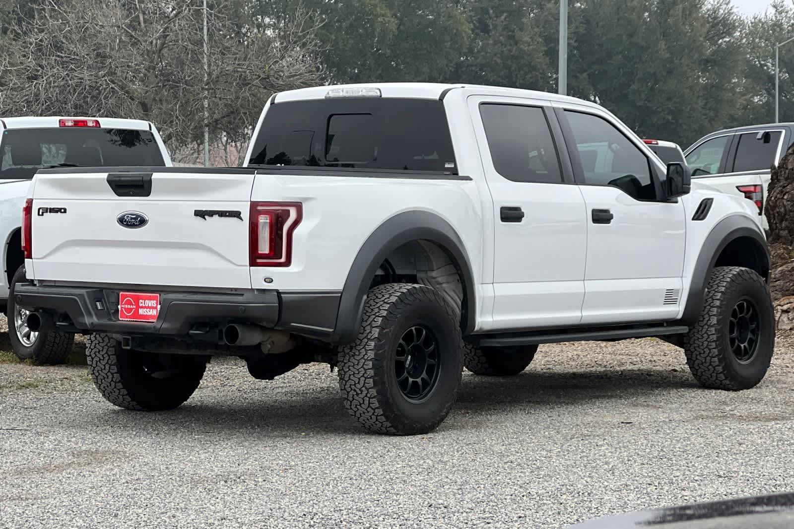 Thumbnail: 2017 Ford F-150 - 3