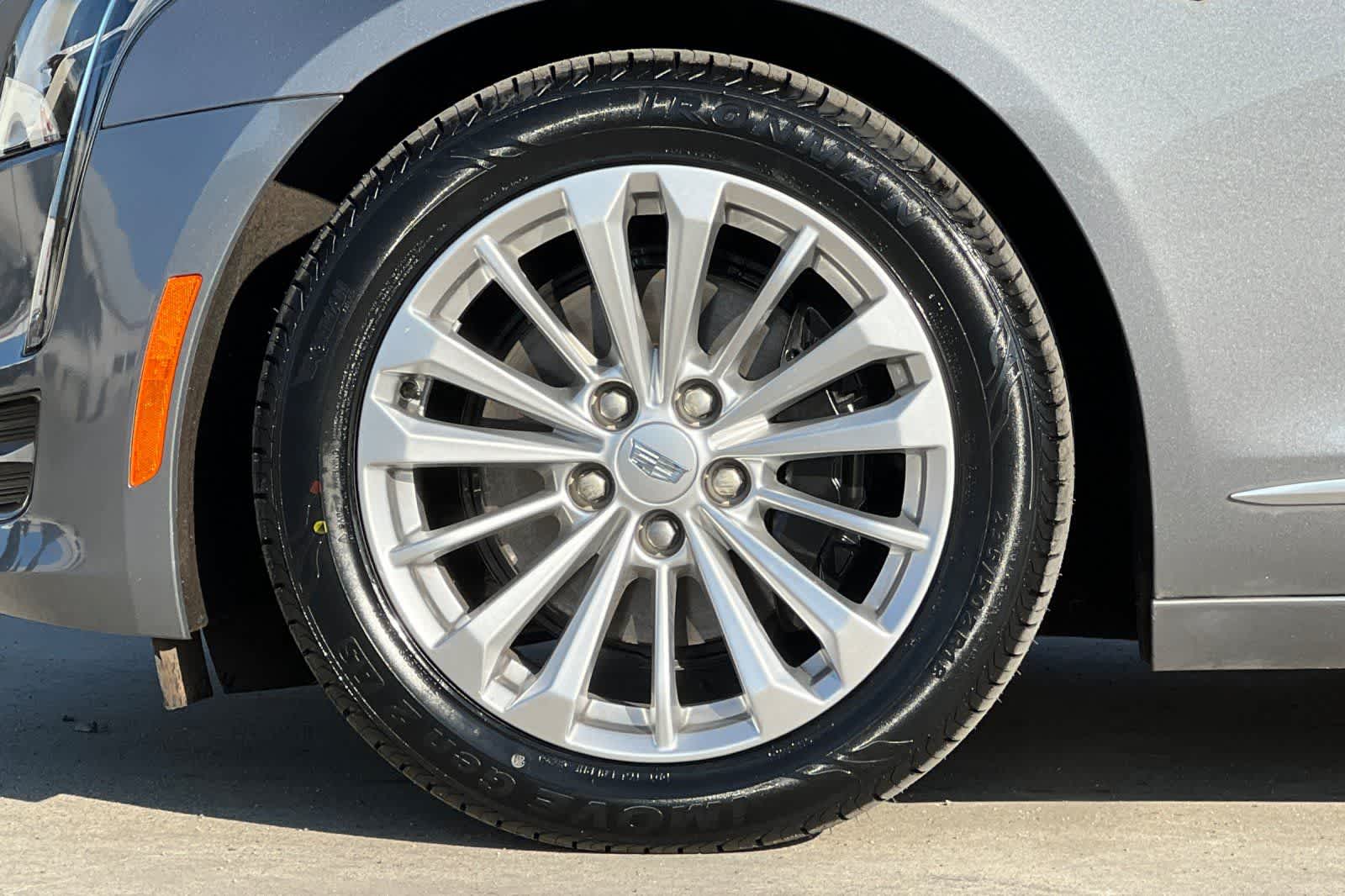 Thumbnail: 2018 Cadillac CT6 - 36