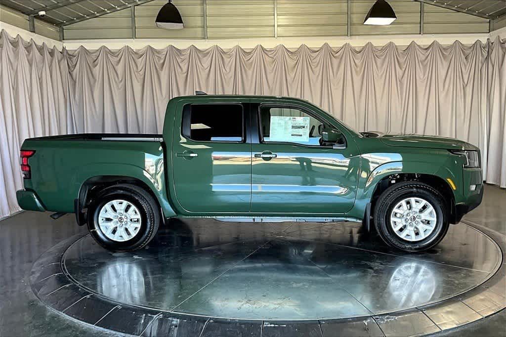 Thumbnail: 2024 Nissan Frontier - 9