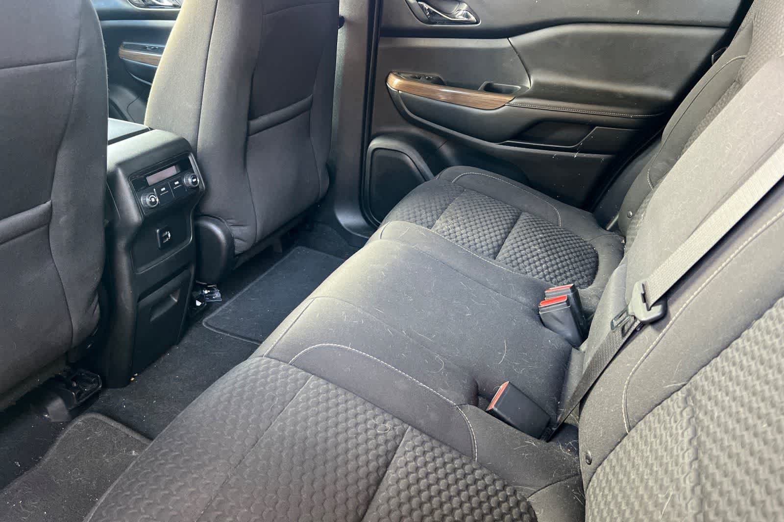 Thumbnail: 2018 GMC Acadia - 5