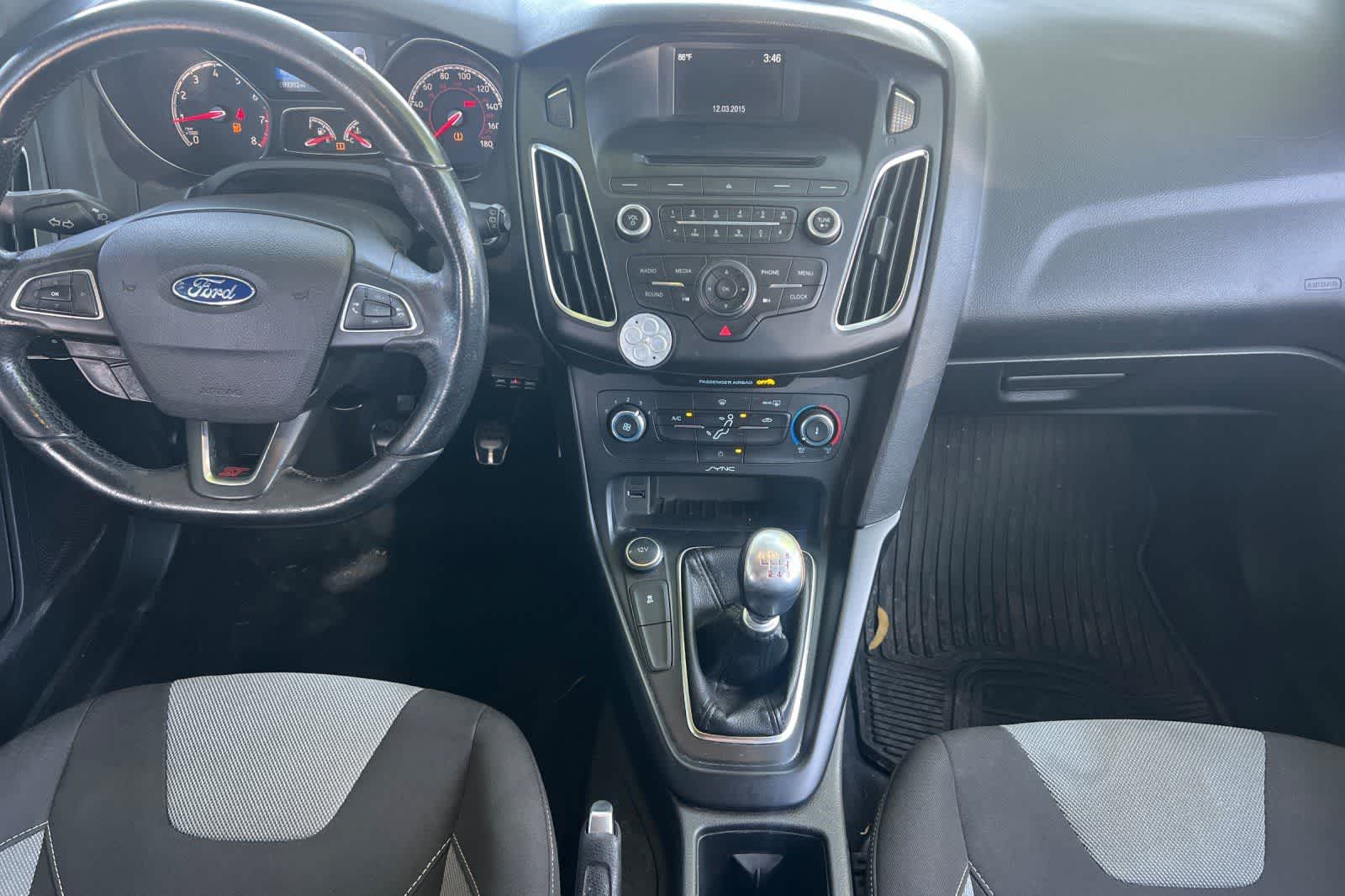 Thumbnail: 2016 Ford Focus - 4