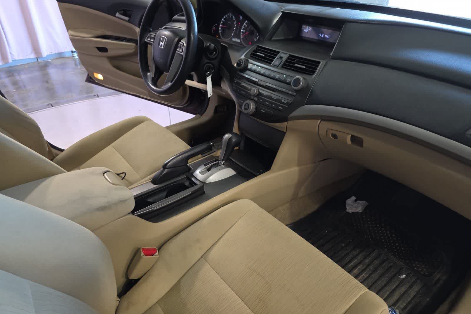 Thumbnail: 2012 Honda Accord - 17