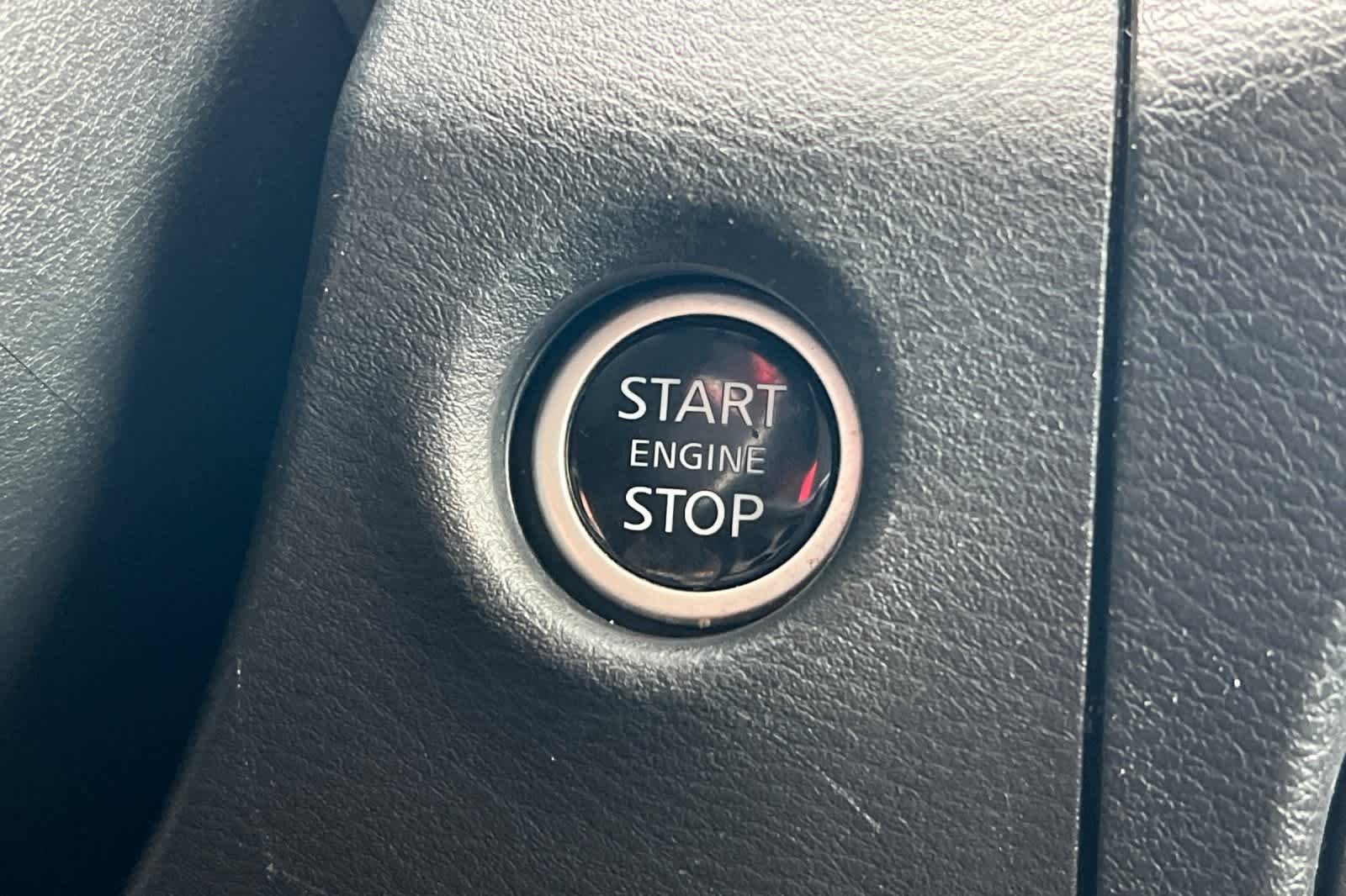 Thumbnail: 2023 Nissan Frontier - 26