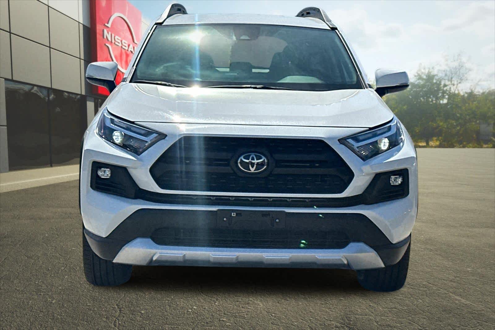 Thumbnail: 2024 Toyota RAV4 - 11