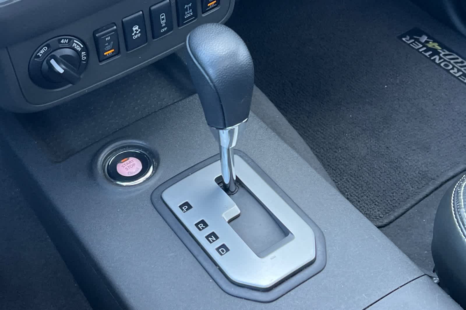 Thumbnail: 2021 Nissan Frontier - 25