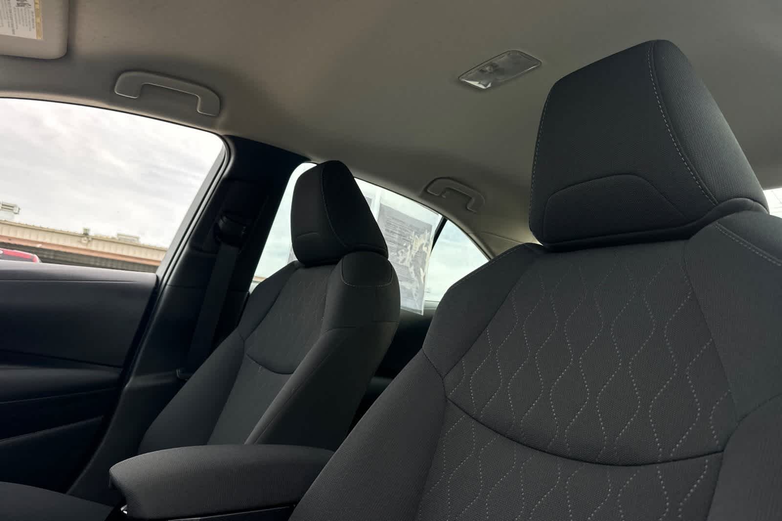 Thumbnail: 2022 Toyota Corolla - 18