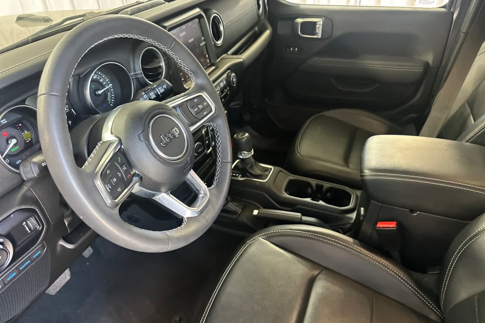 Thumbnail: 2023 Jeep Wrangler - 14