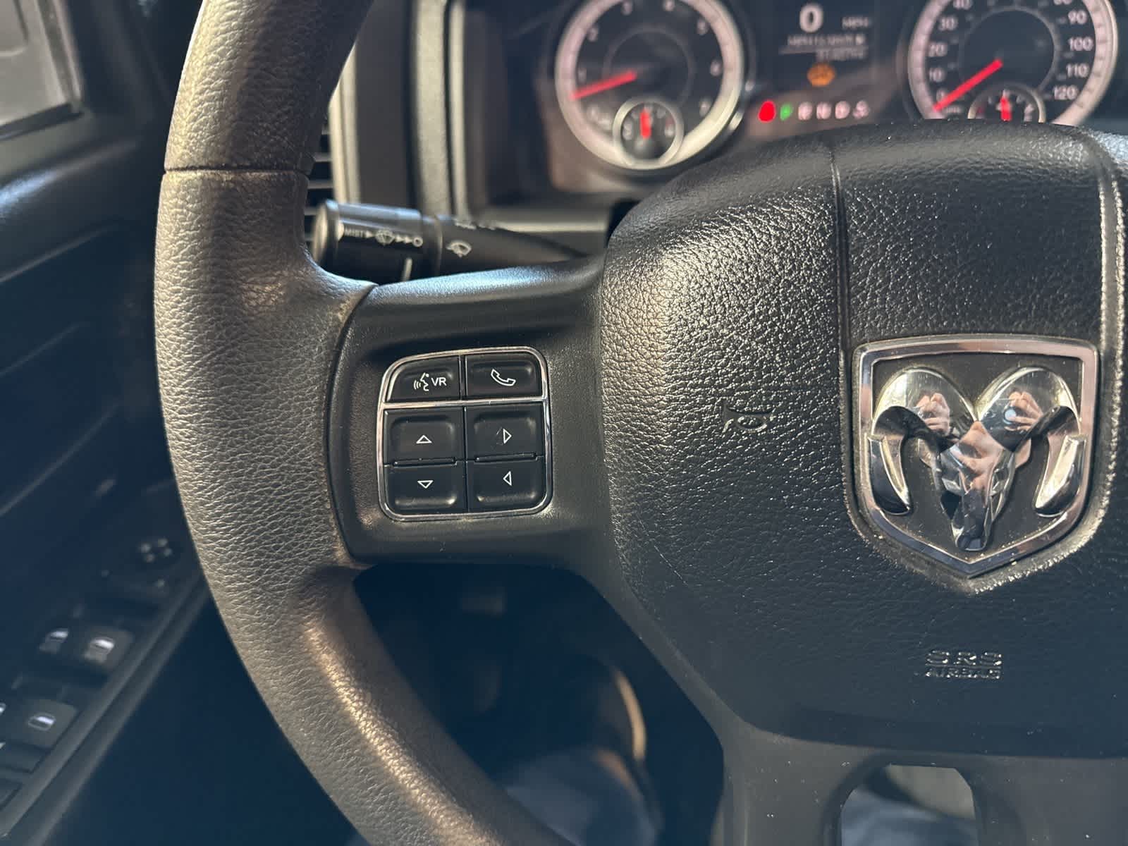 Thumbnail: 2021 RAM 1500 Classic - 26
