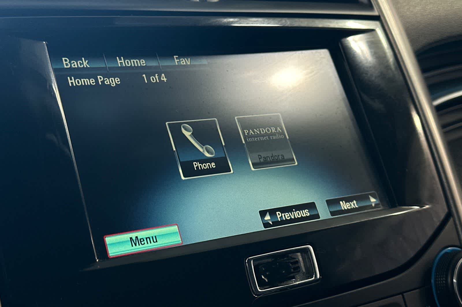 Thumbnail: 2015 Chevrolet Malibu - 20