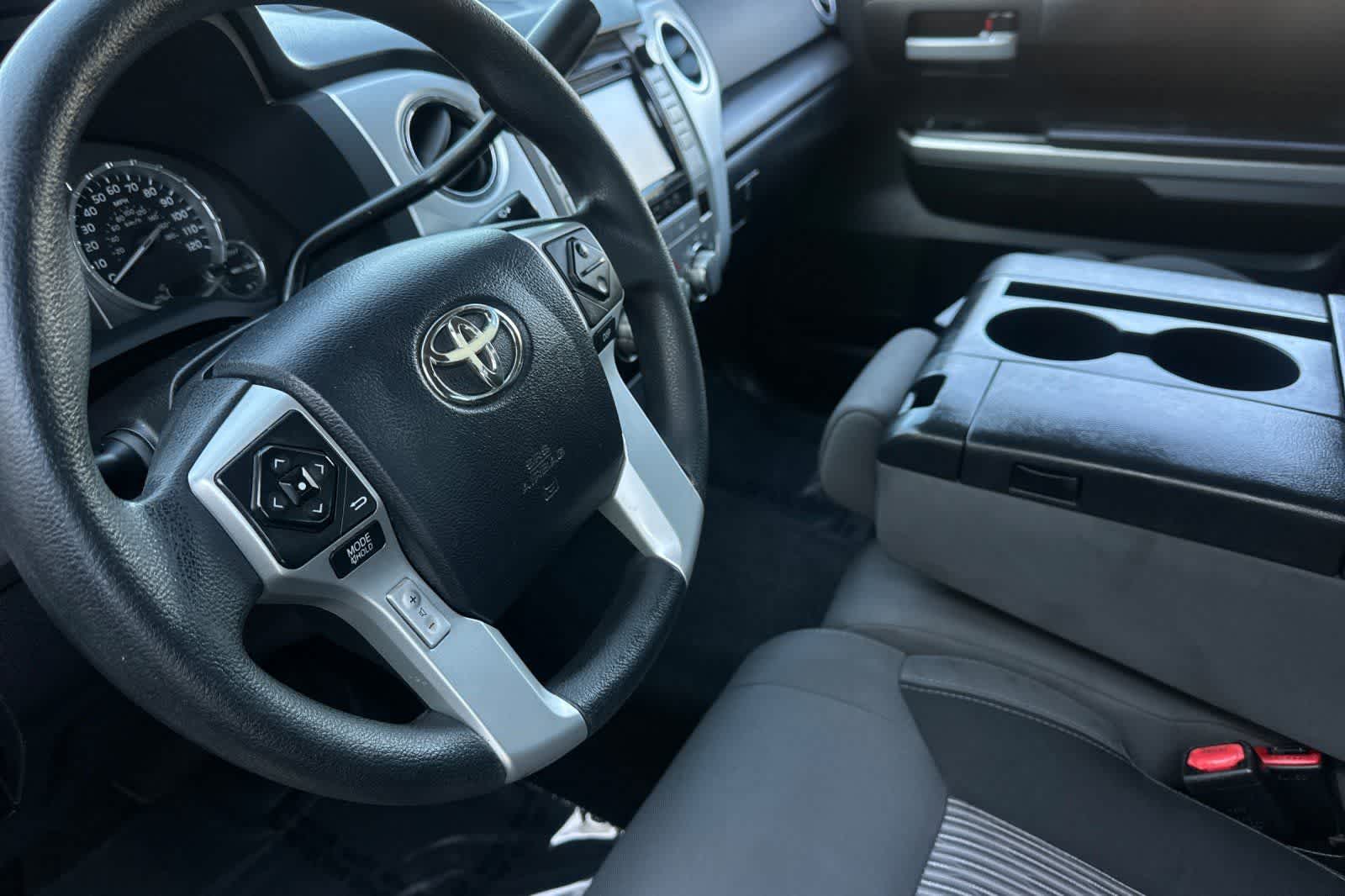 Thumbnail: 2014 Toyota Tundra - 12