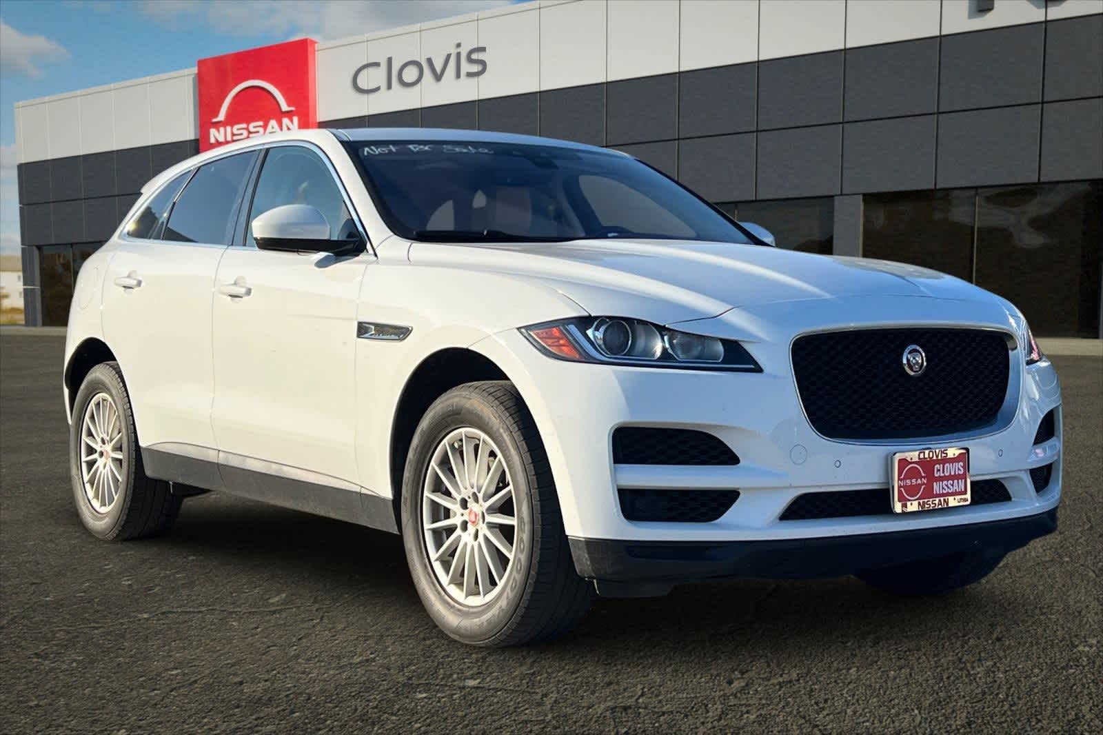 Thumbnail: 2019 Jaguar F-Pace - 10