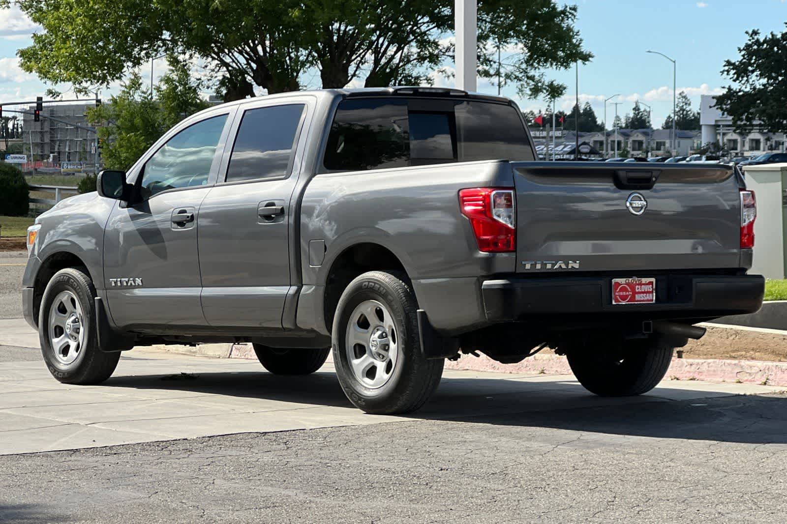 Thumbnail: 2021 Nissan Titan - 7