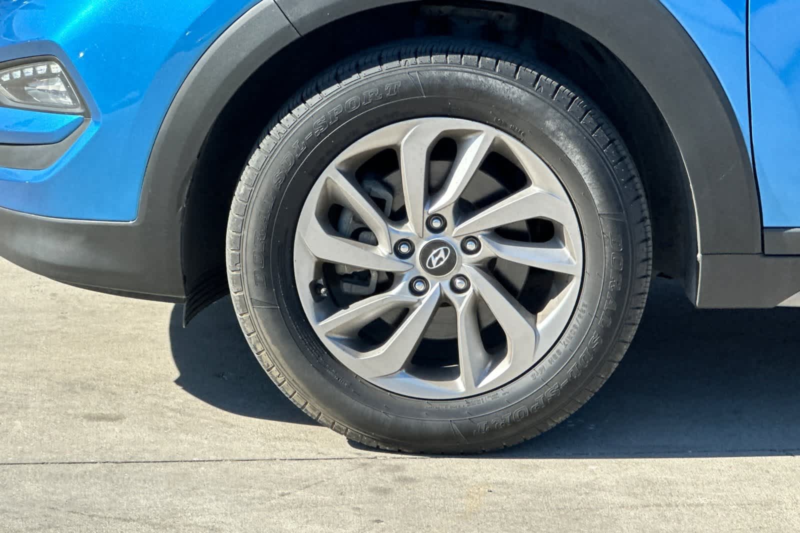Thumbnail: 2018 Hyundai Tucson - 12