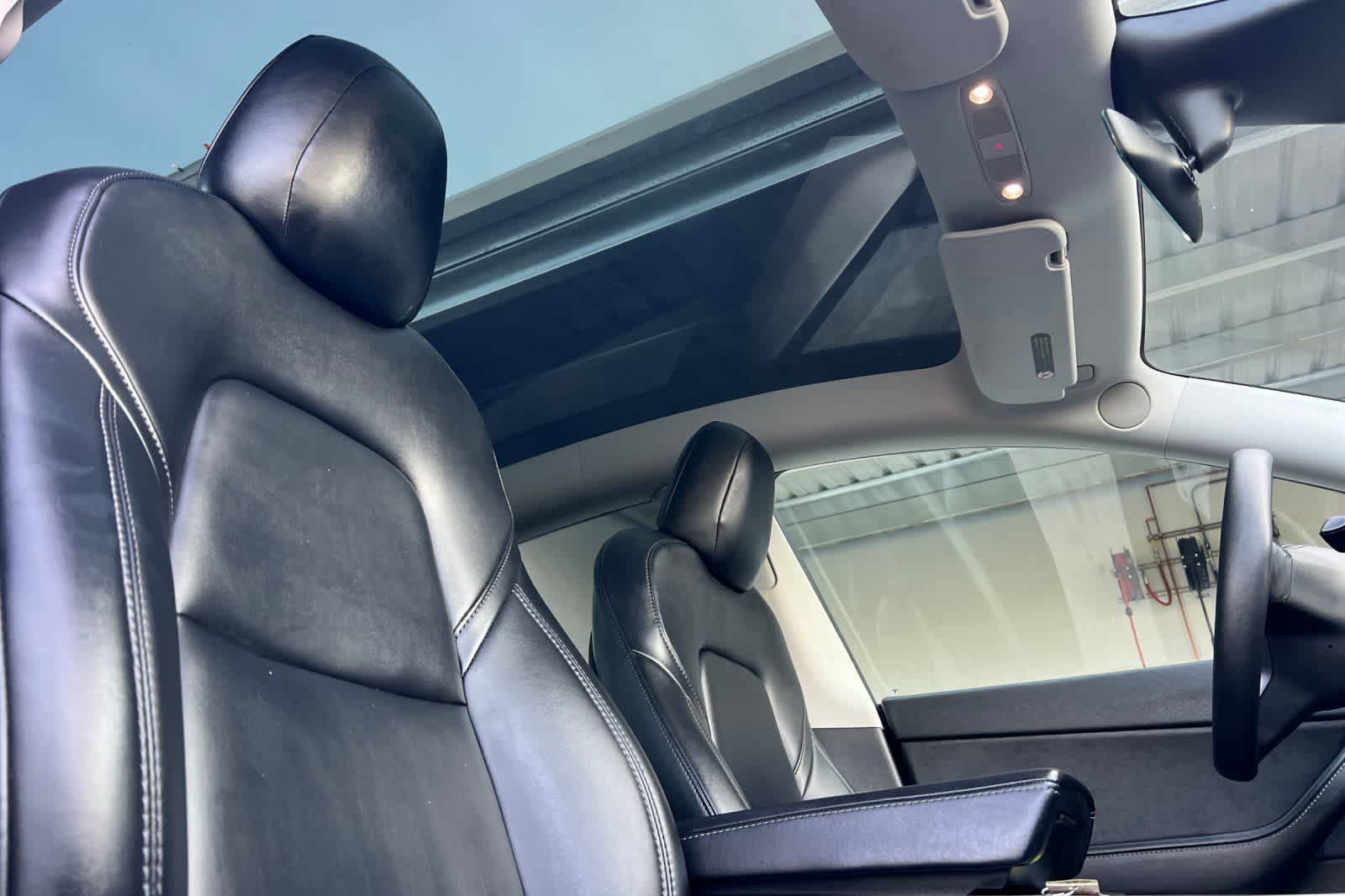 Thumbnail: 2021 Tesla Model Y - 20