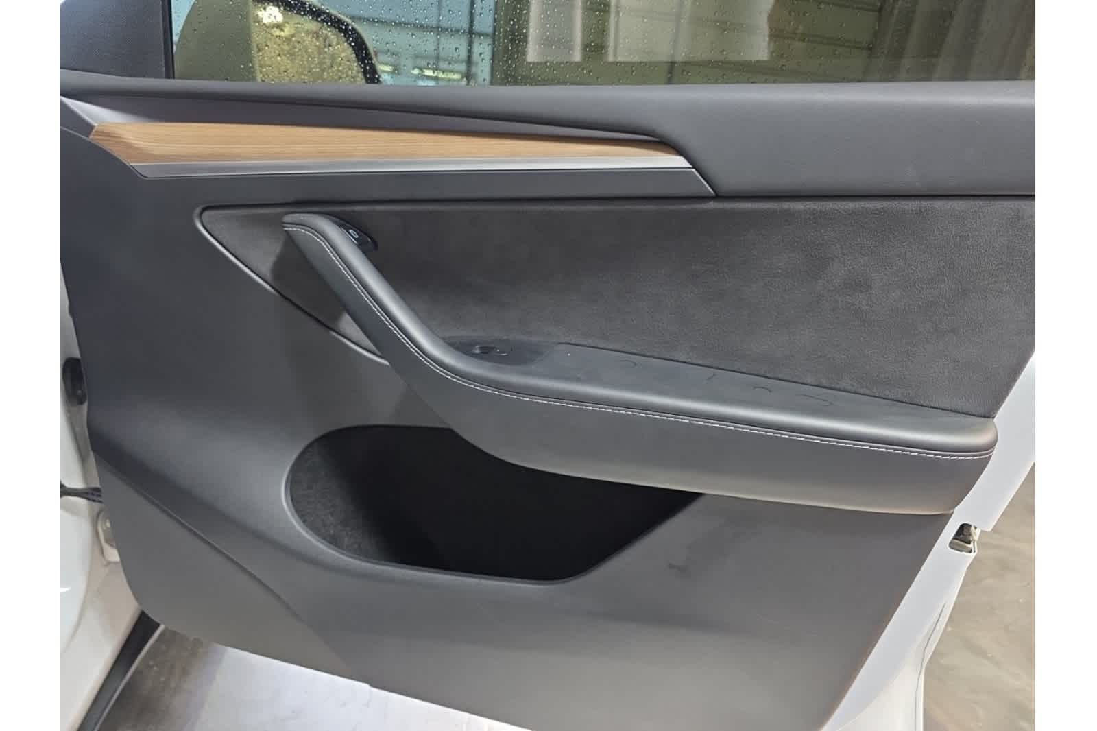 Thumbnail: 2023 Tesla Model Y - 17