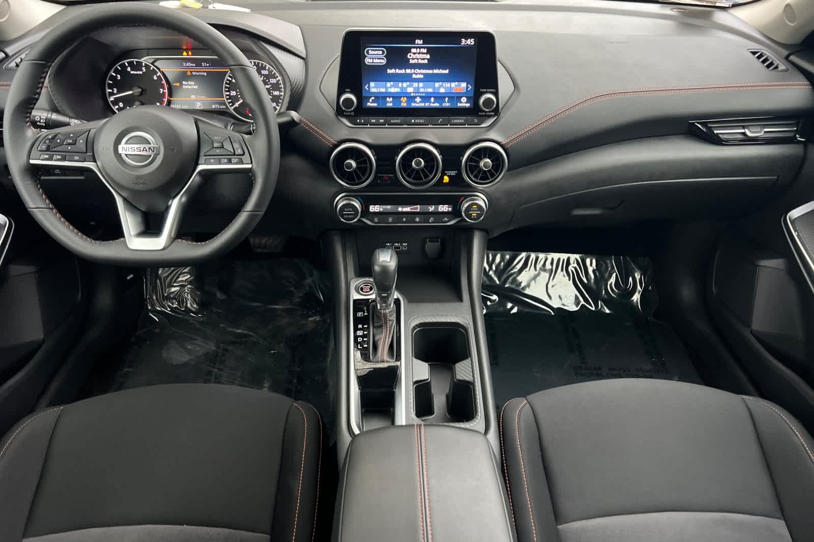 Thumbnail: 2023 Nissan Sentra - 4