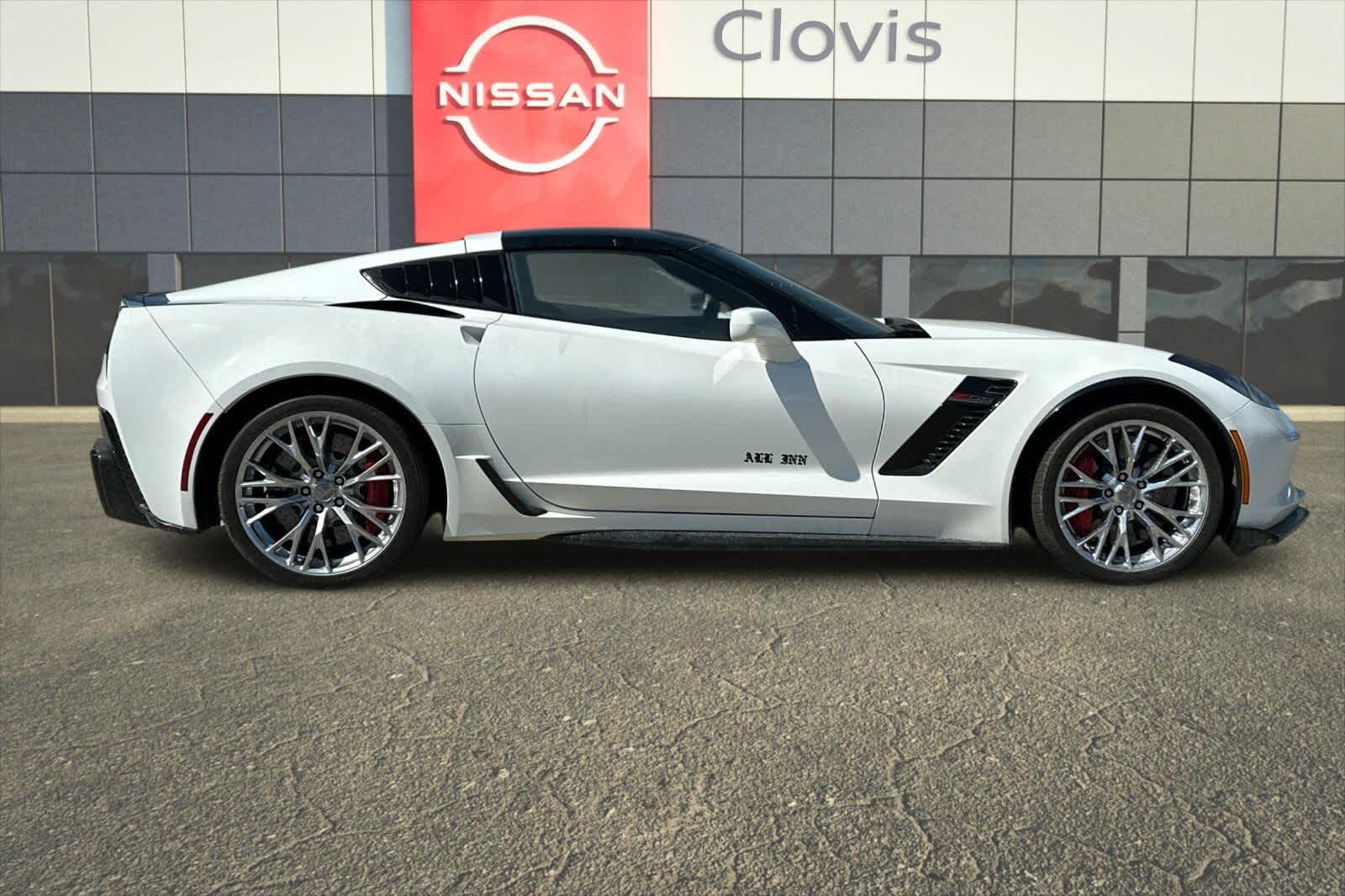 Thumbnail: 2018 Chevrolet Corvette - 8