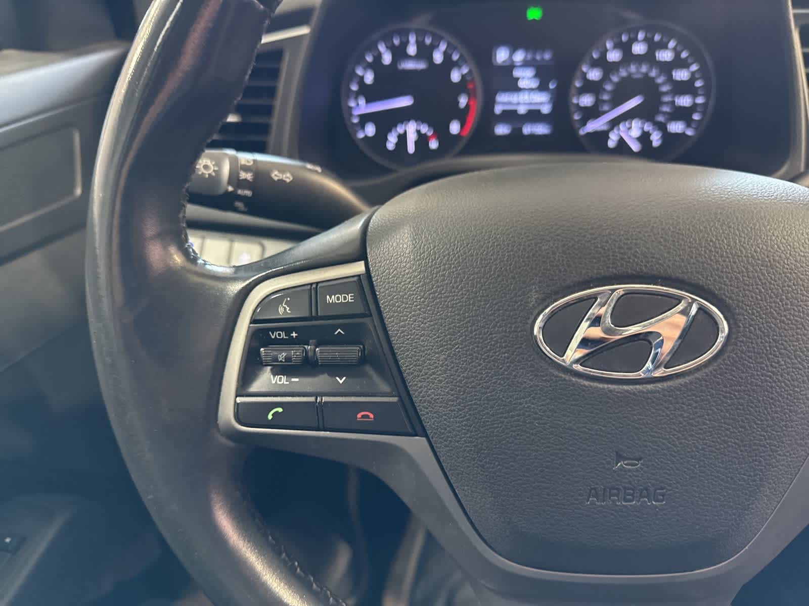 Thumbnail: 2017 Hyundai Elantra - 24