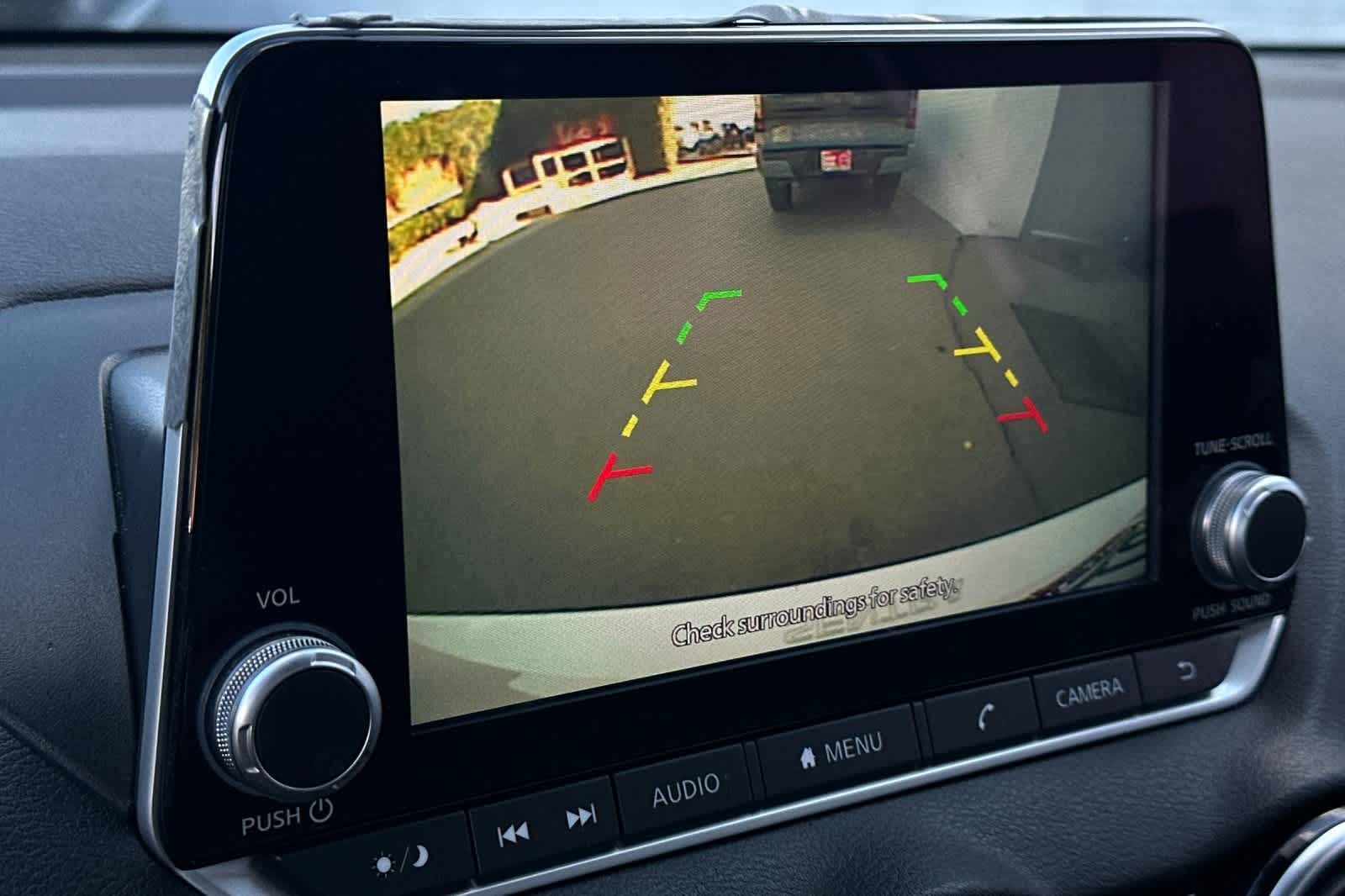 Thumbnail: 2022 Nissan Sentra - 21