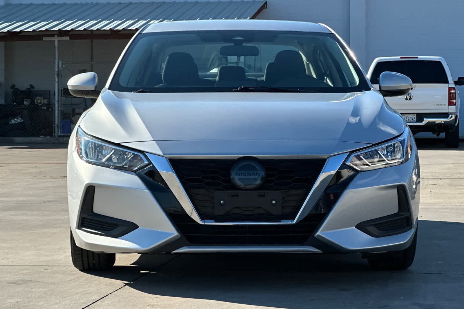 Thumbnail: 2022 Nissan Sentra - 11