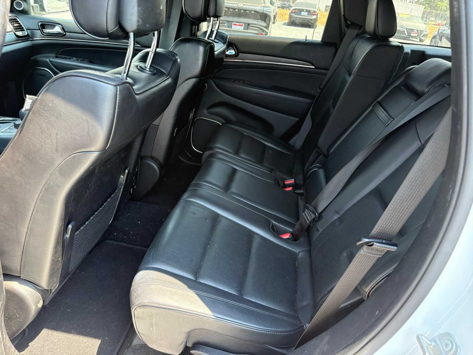 Thumbnail: 2020 Jeep Grand Cherokee - 4