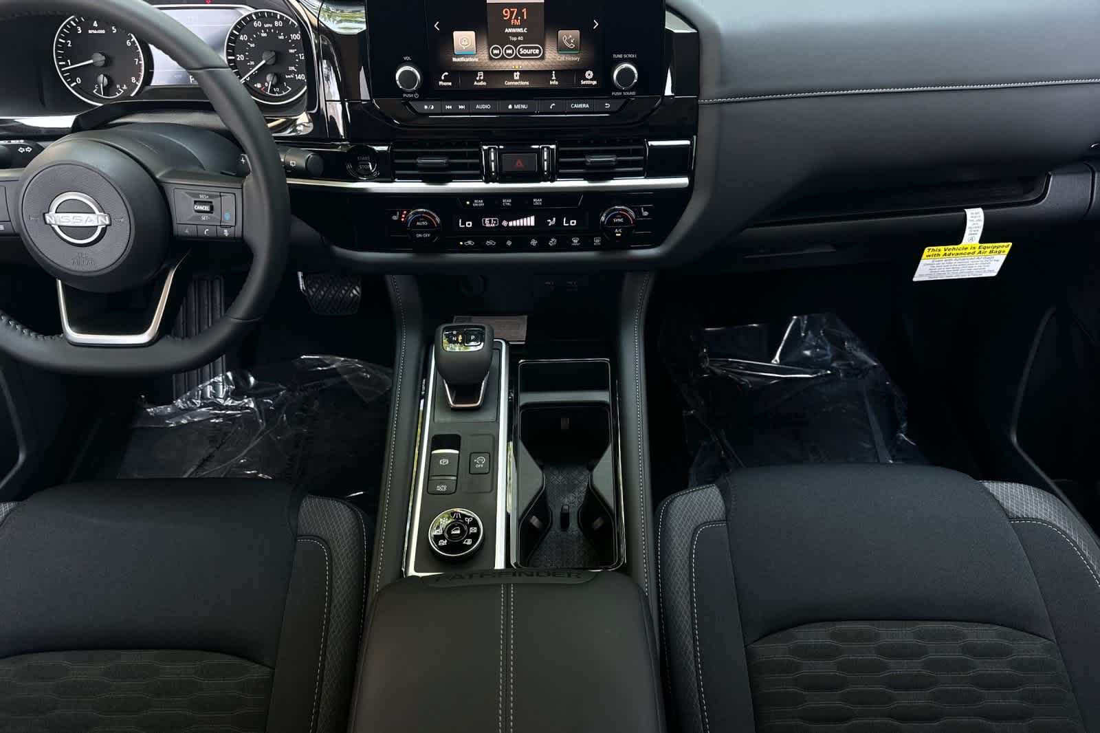 Thumbnail: 2025 Nissan Pathfinder - 4