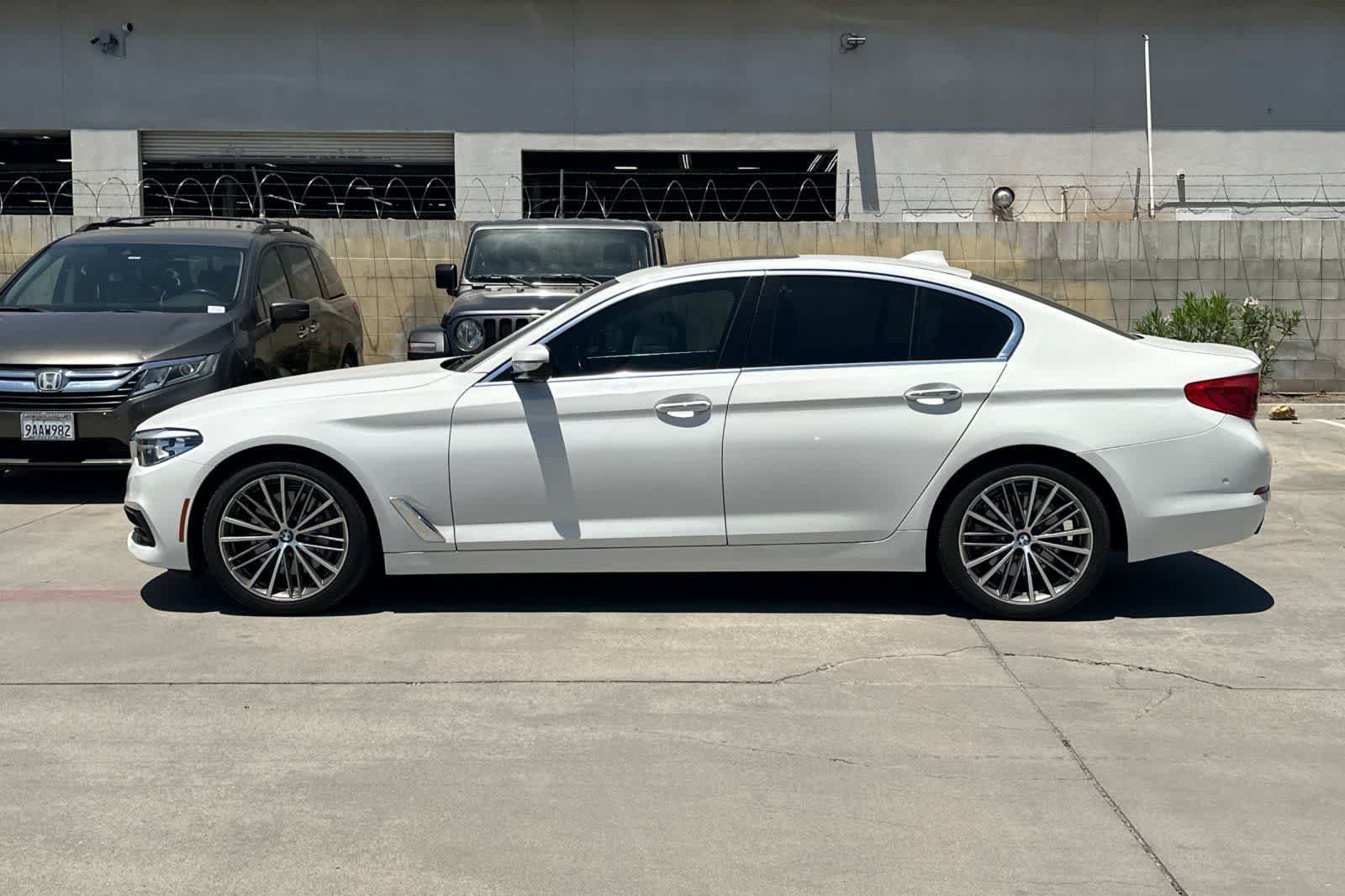 Thumbnail: 2018 BMW 5 Series - 7