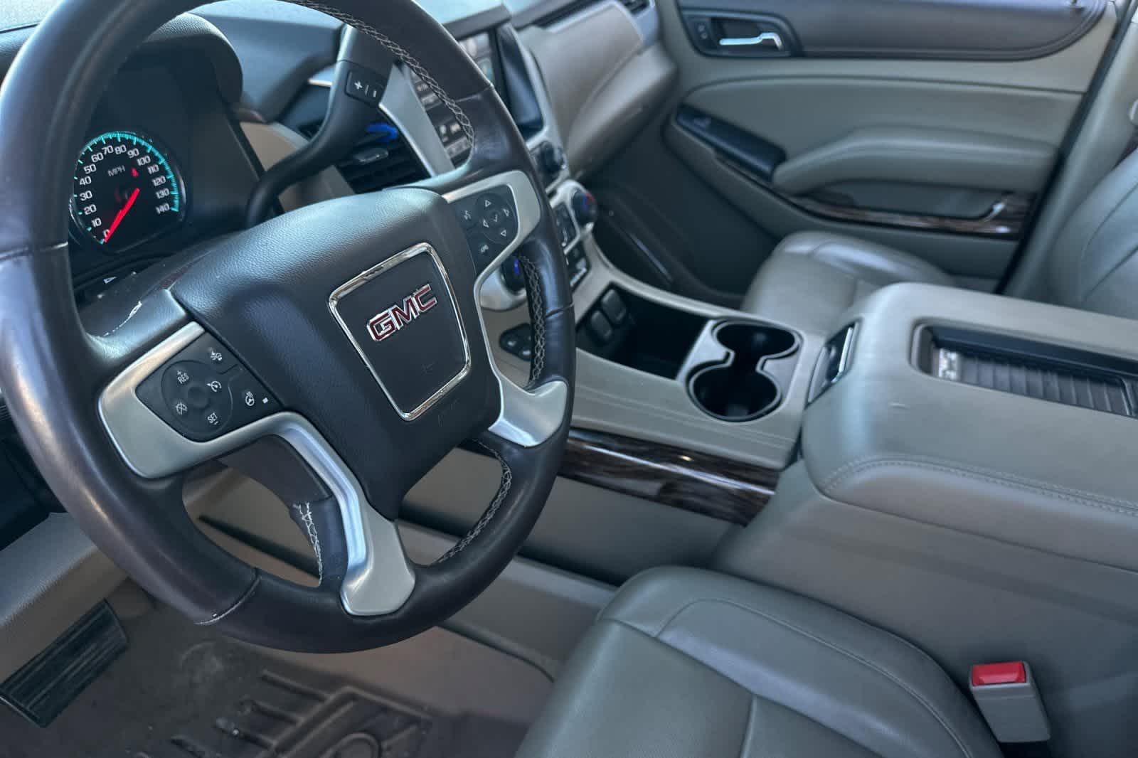 Thumbnail: 2017 GMC Yukon - 12