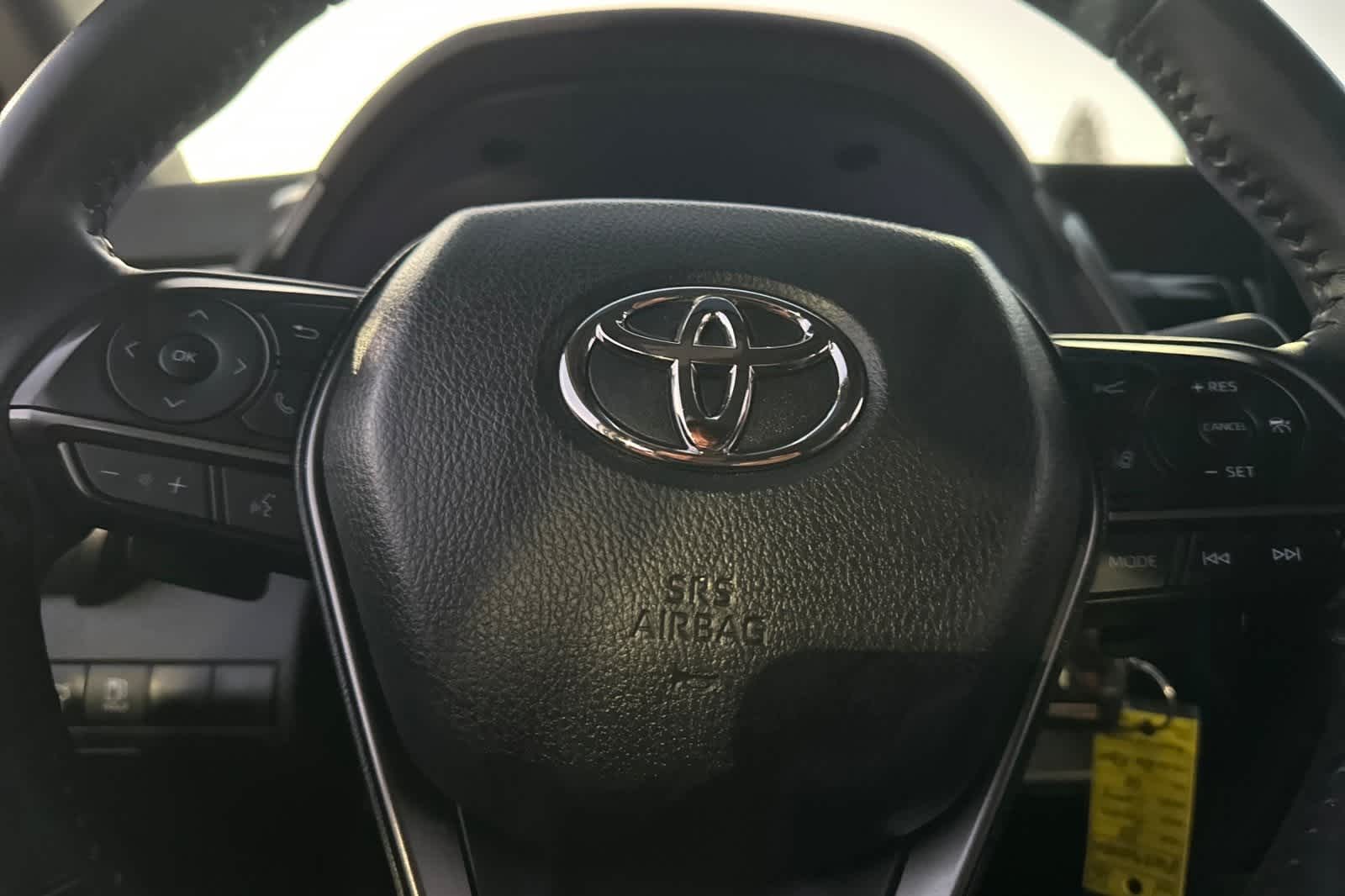 Thumbnail: 2023 Toyota Camry - 24