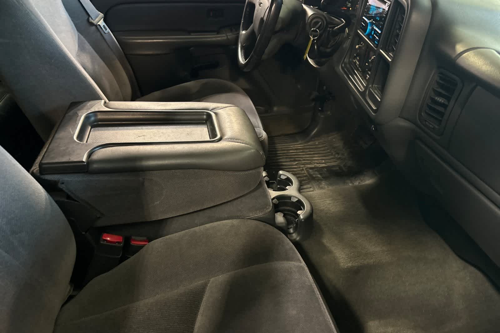 Thumbnail: 2005 GMC Sierra 1500 - 19