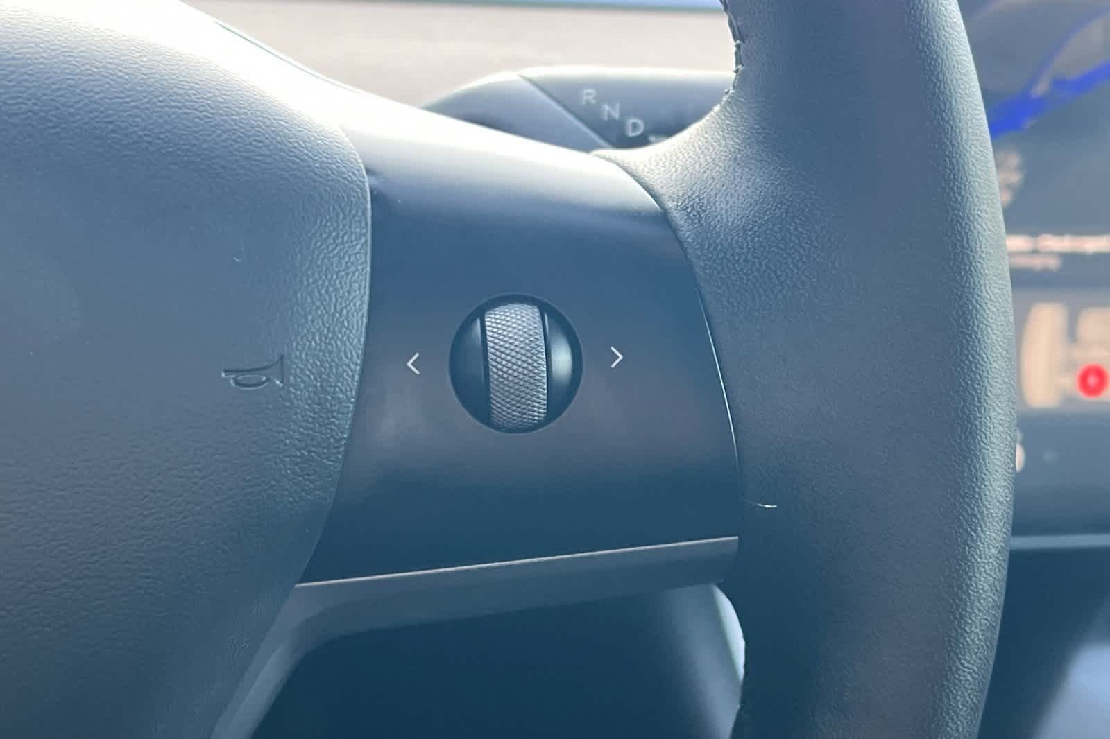 Thumbnail: 2021 Tesla Model Y - 29