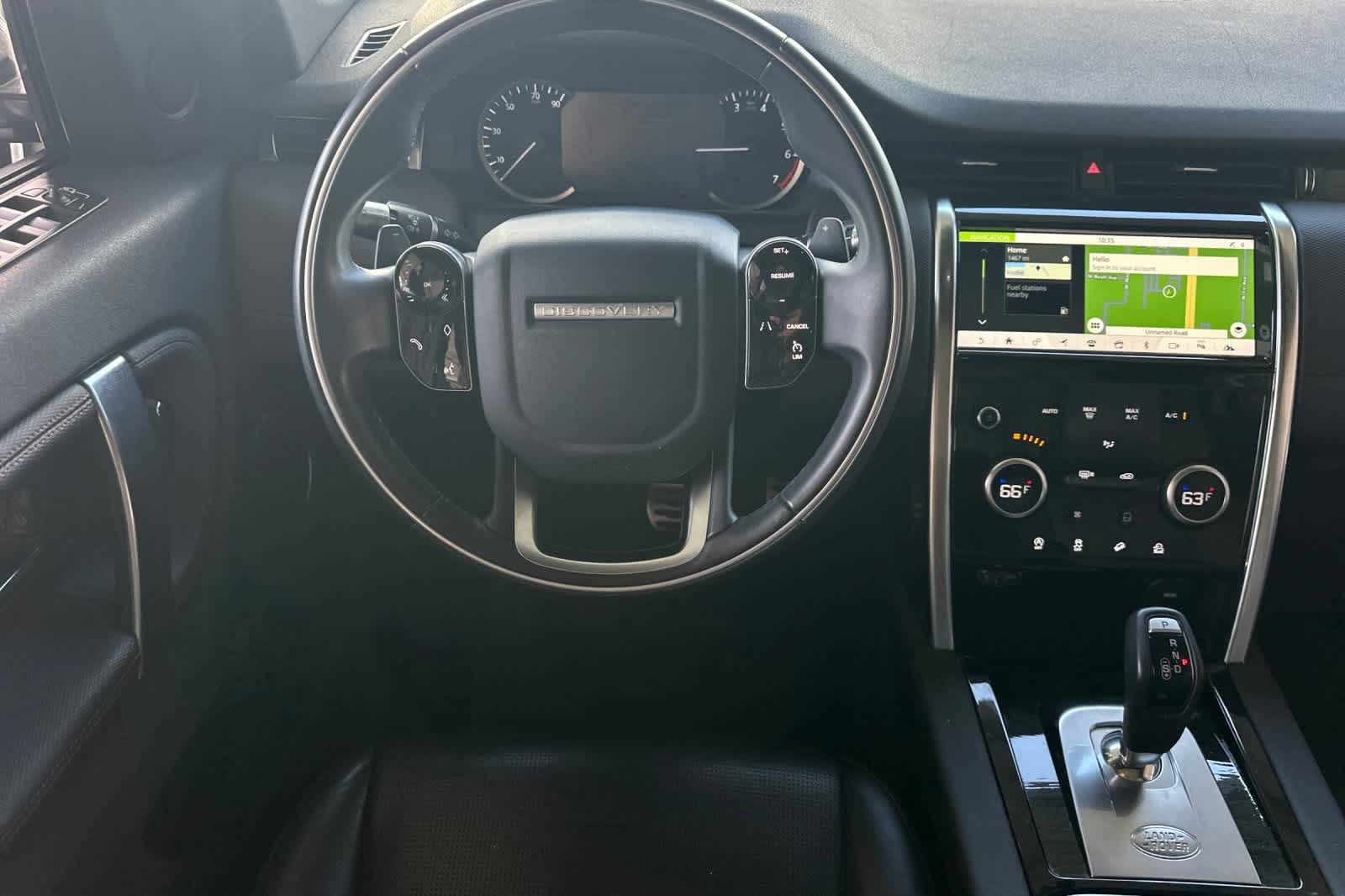 Thumbnail: 2020 Land Rover Discovery Sport - 17