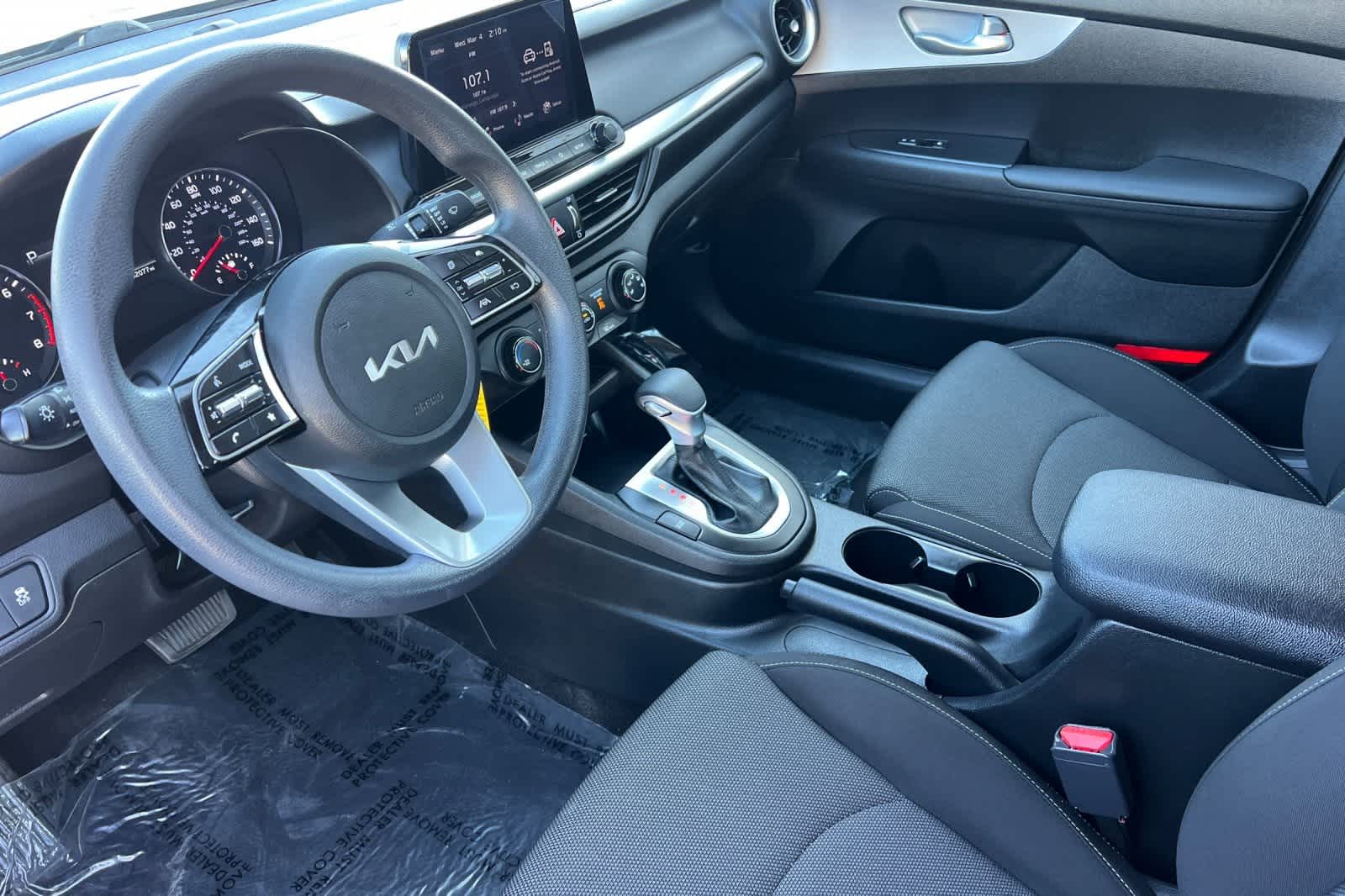 Thumbnail: 2023 Kia Forte - 12