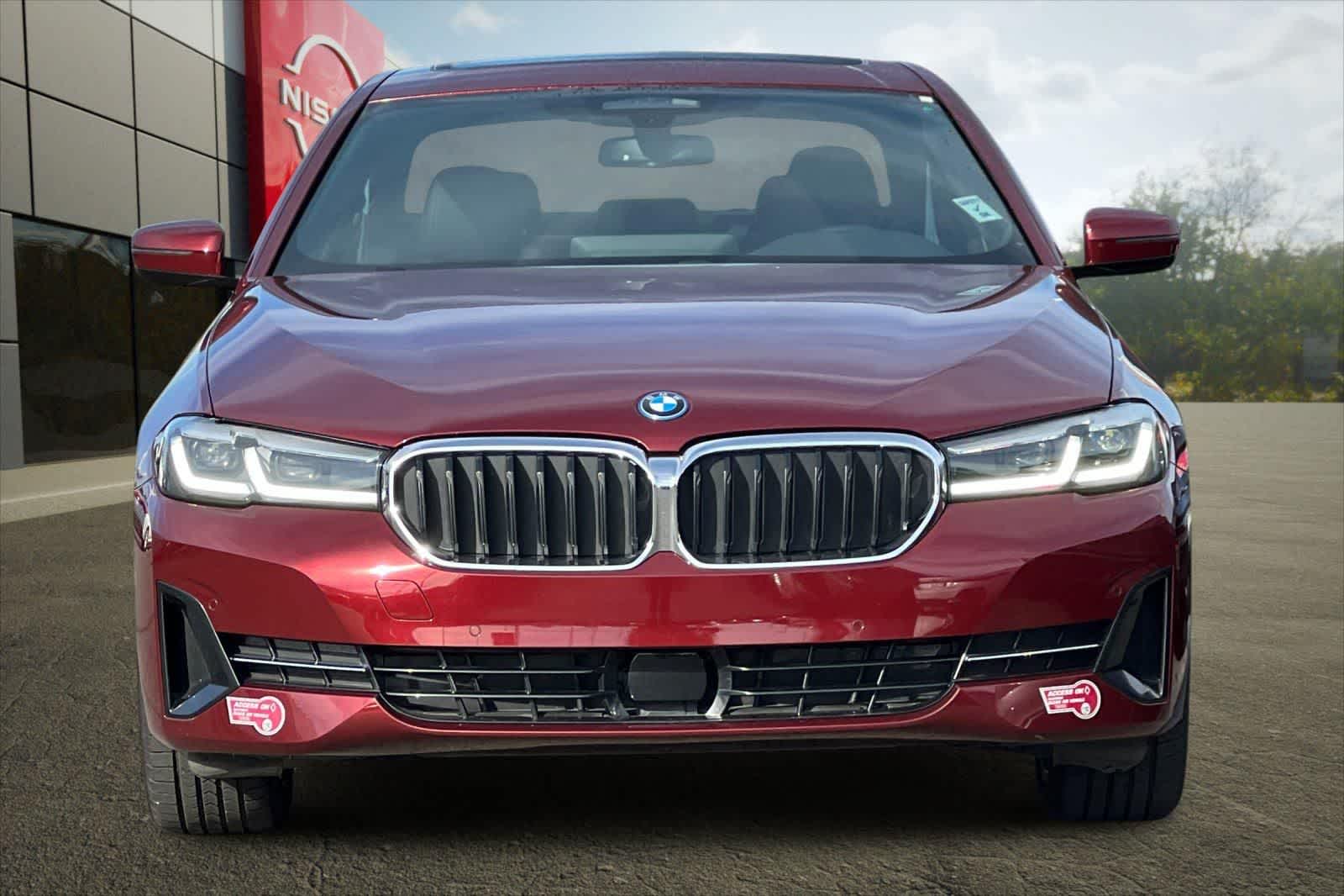 Thumbnail: 2023 BMW 5 Series - 11