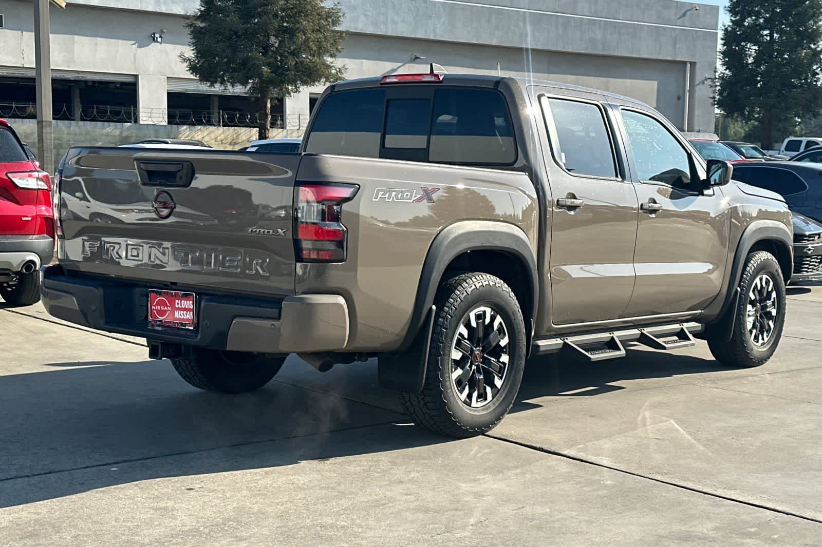 Thumbnail: 2022 Nissan Frontier - 3