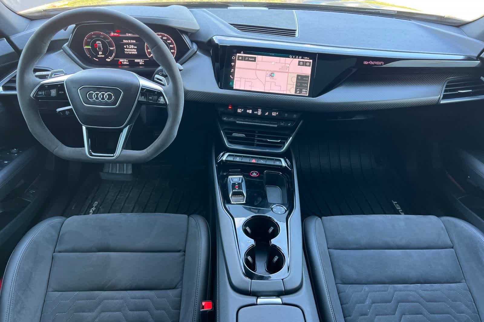 Thumbnail: 2023 Audi e-tron GT - 4