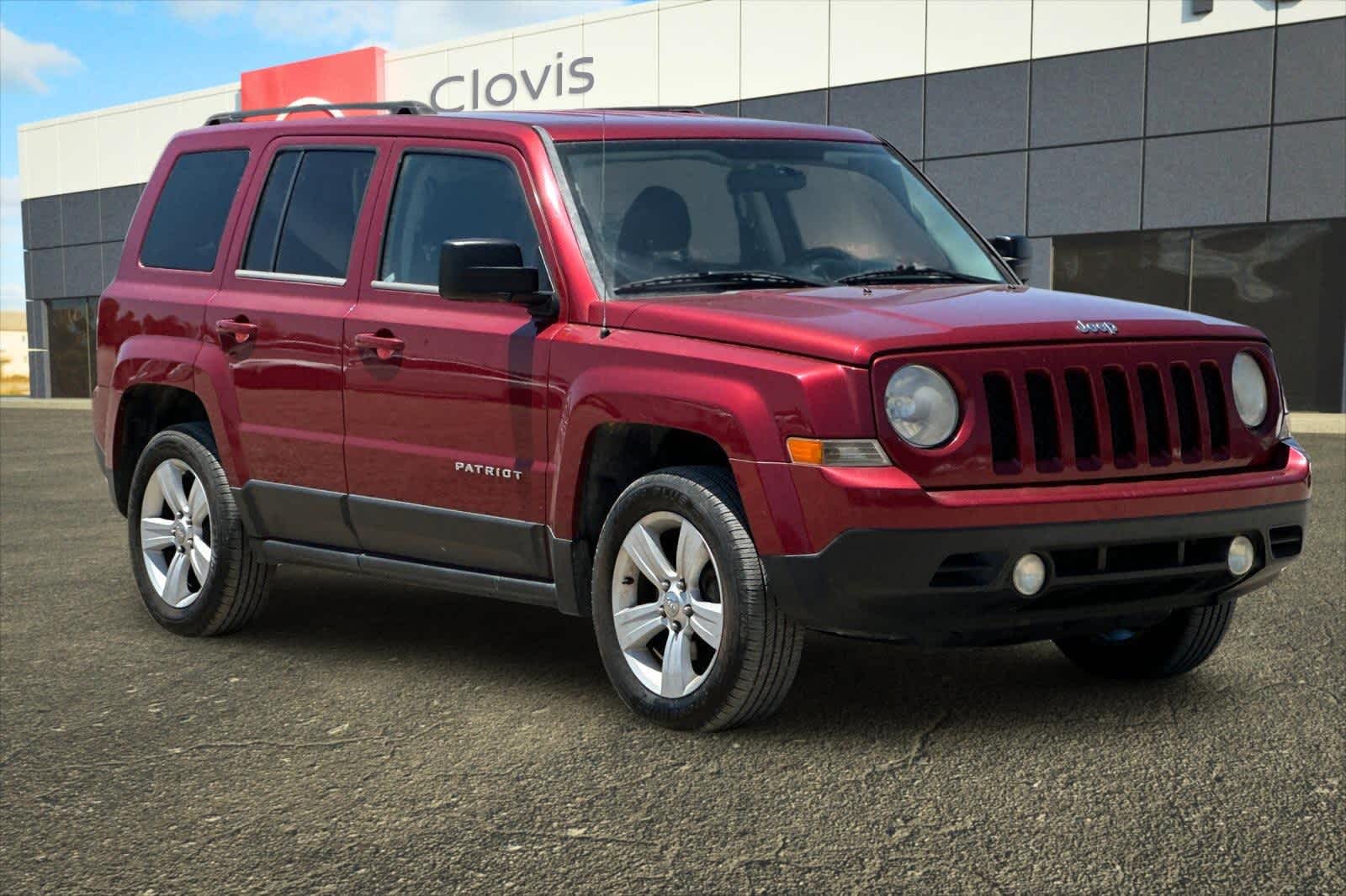 Thumbnail: 2014 Jeep Patriot - 10