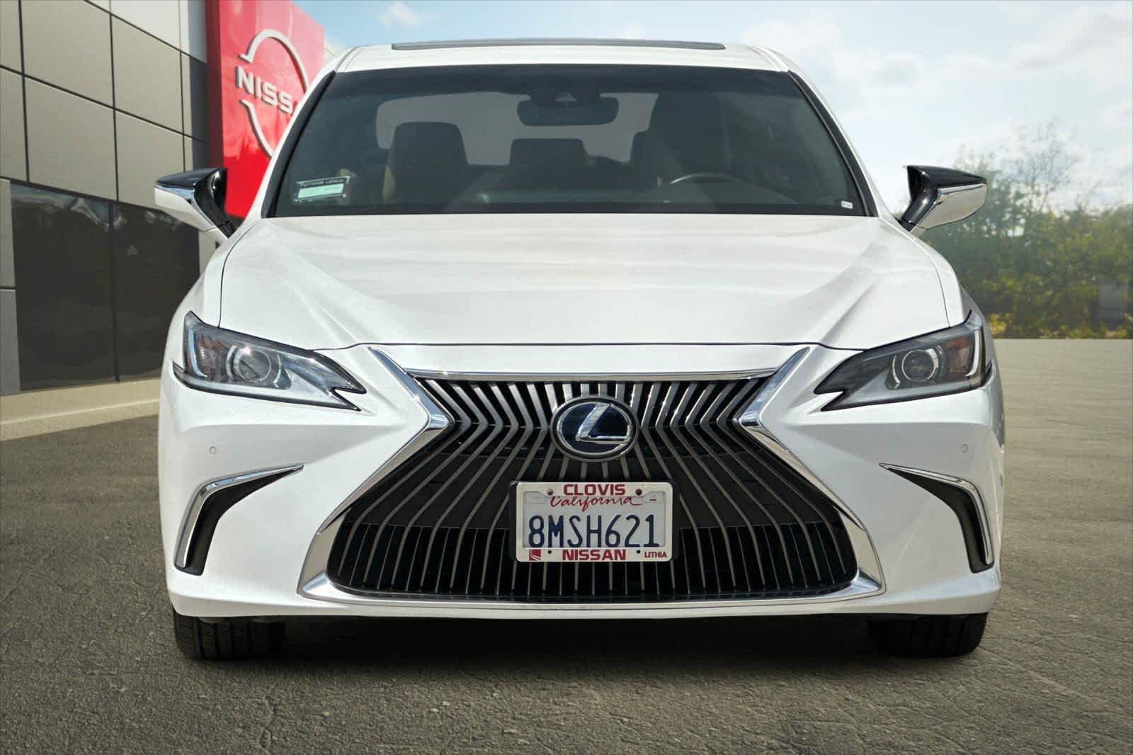 Thumbnail: 2019 Lexus ES - 11