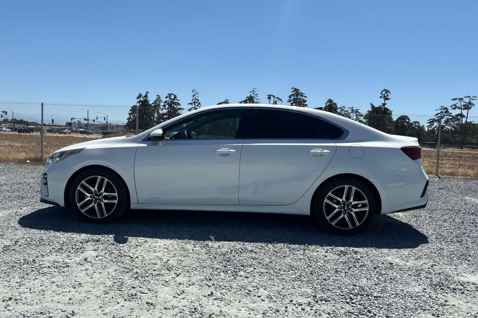 Thumbnail: 2019 Kia Forte - 6