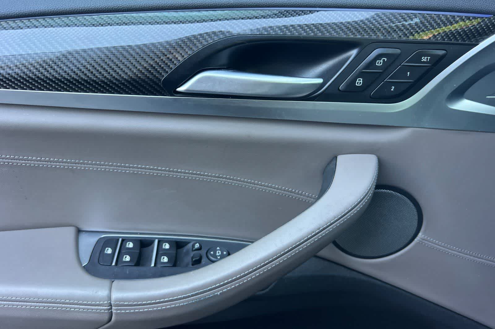 Thumbnail: 2021 BMW X4 - 15