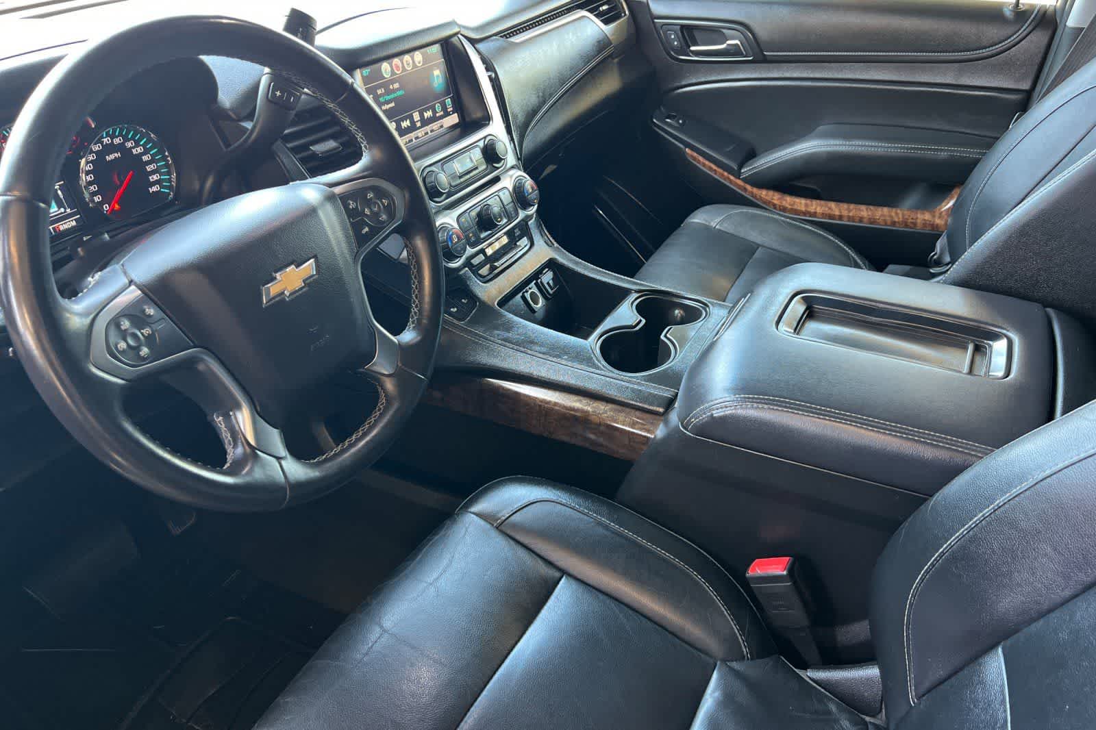Thumbnail: 2016 Chevrolet Tahoe - 12