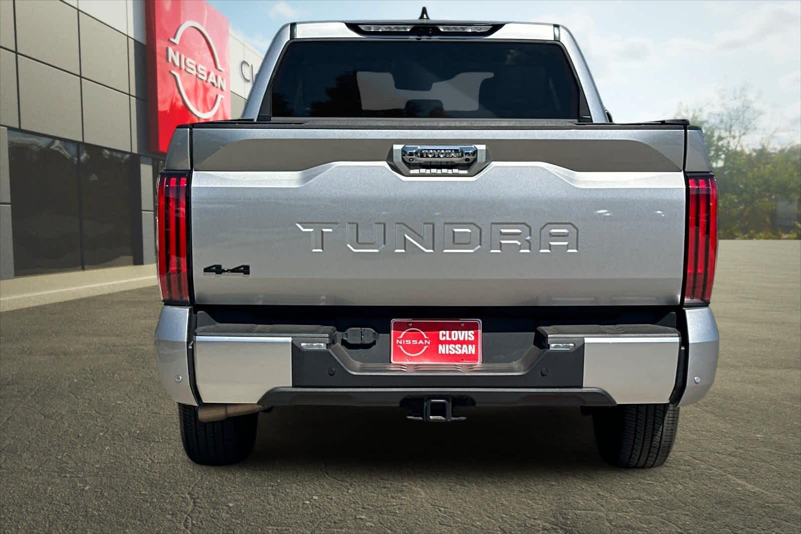 Thumbnail: 2024 Toyota Tundra - 8