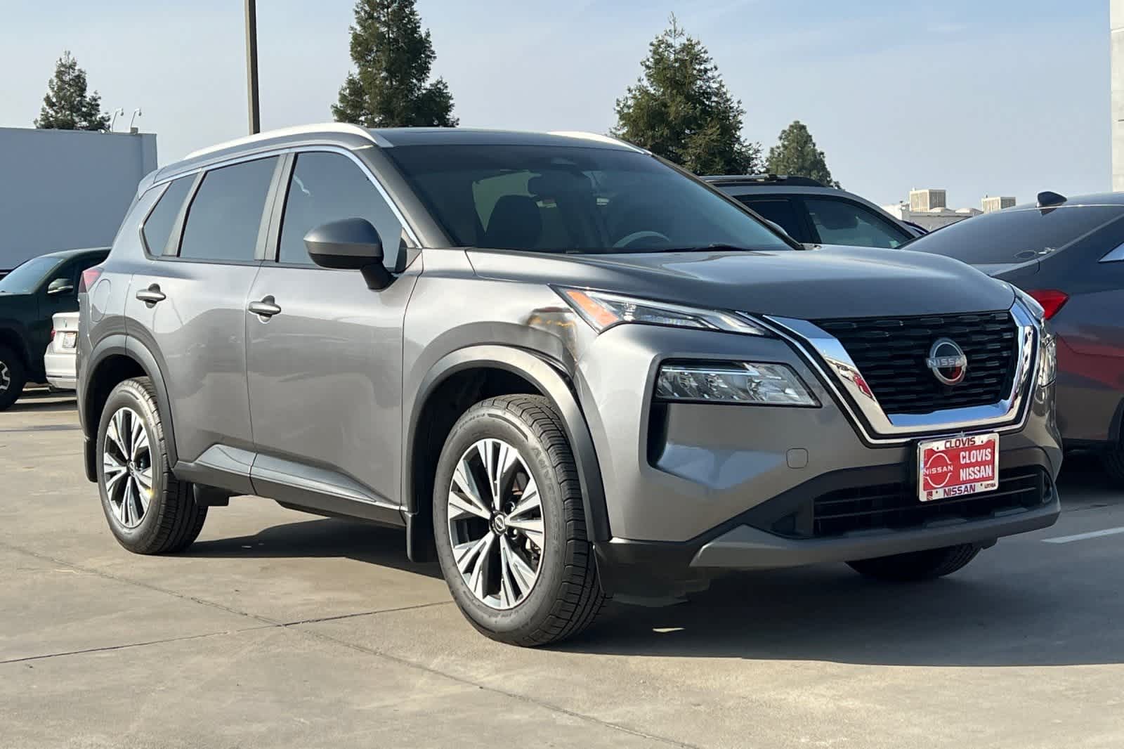 Thumbnail: 2023 Nissan Rogue - 10