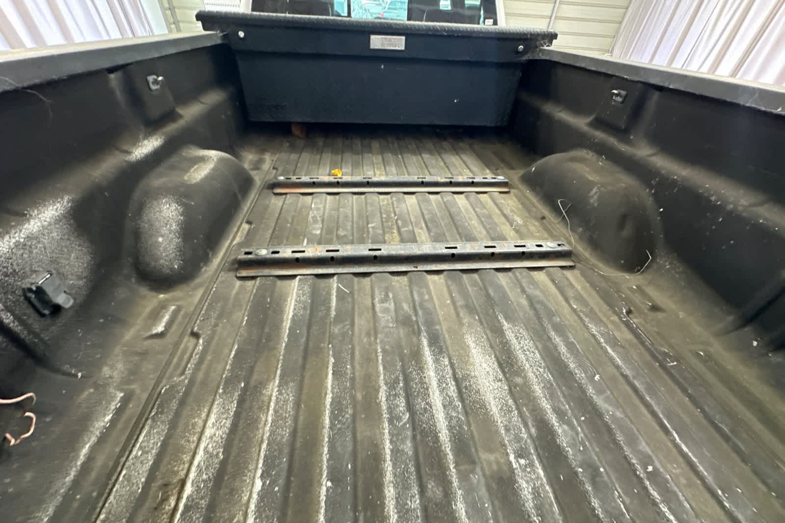 Thumbnail: 2013 GMC Sierra 3500 - 18