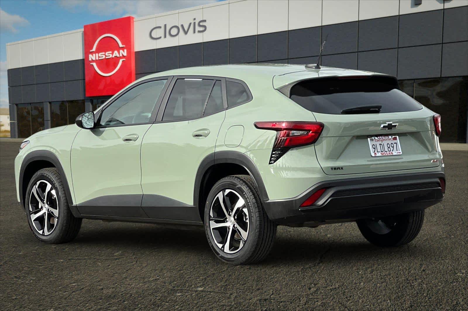 Thumbnail: 2024 Chevrolet Trax - 7