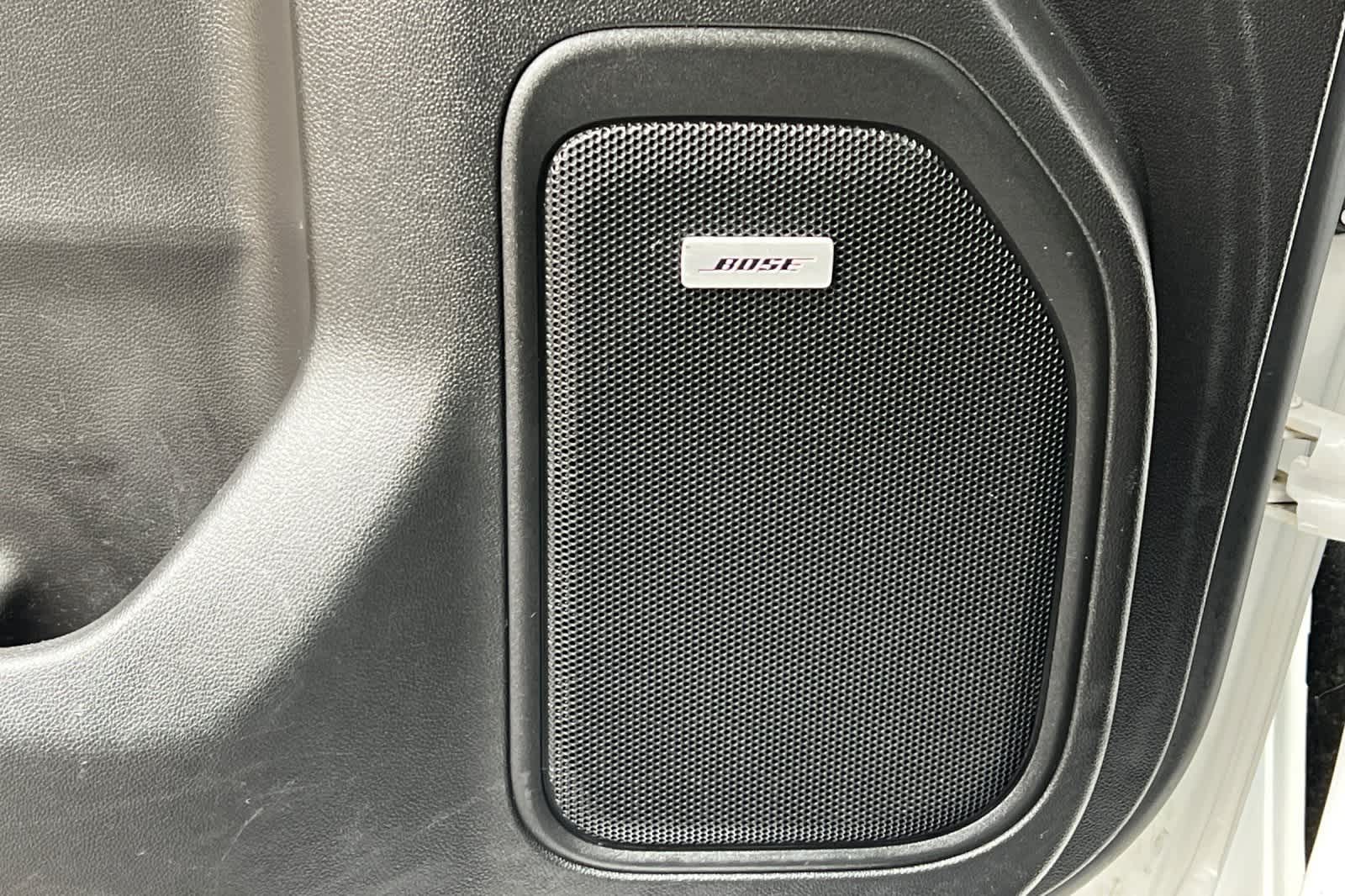 Thumbnail: 2021 Chevrolet Silverado 1500 - 21